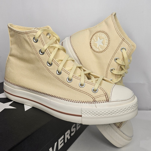 Converse CTAS Lift Canvas Hi Tops  Women 10.5 Open Sesame  A04659C NWT - Picture 1 of 8